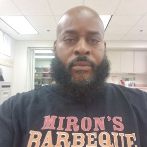 Meet your Posher, Miron